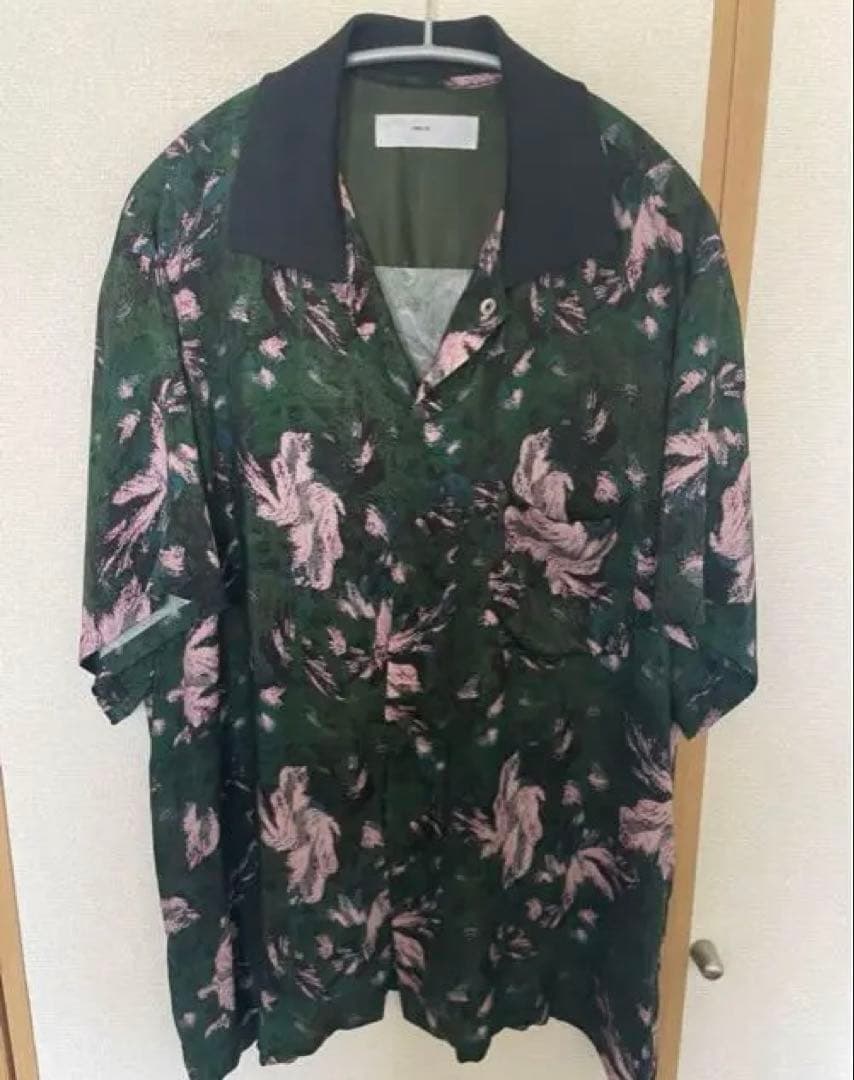 TOGA VIRILIS オープンカラーシャツ　柄シャツ