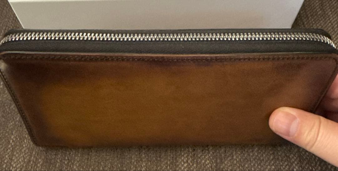Berluti ベルルッティ イタウバ スクリット財布