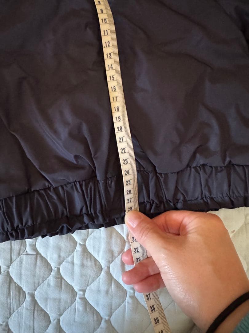 ネイビー ジップアップジャケット フード付き