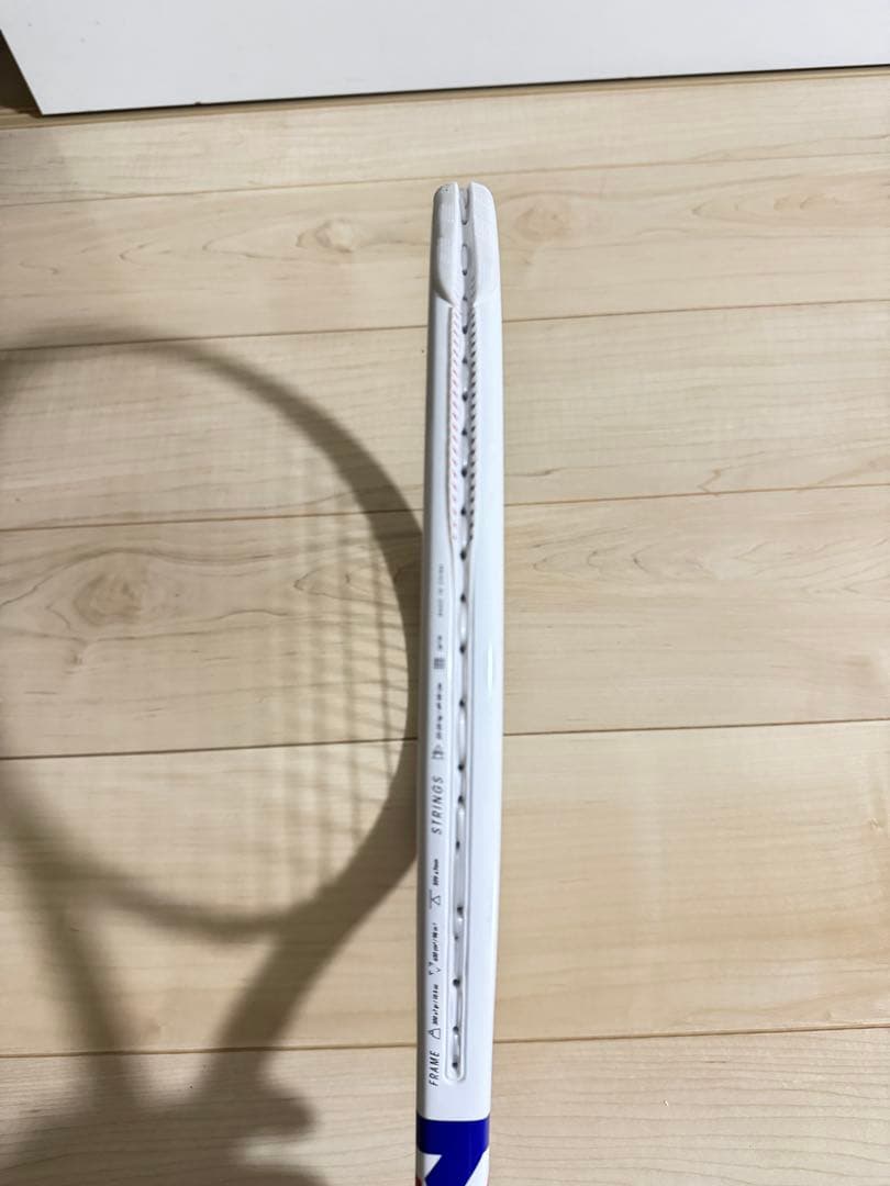テクニファイバー・t-fight 300s 2025 ほぼ新品 袋、説明書付き