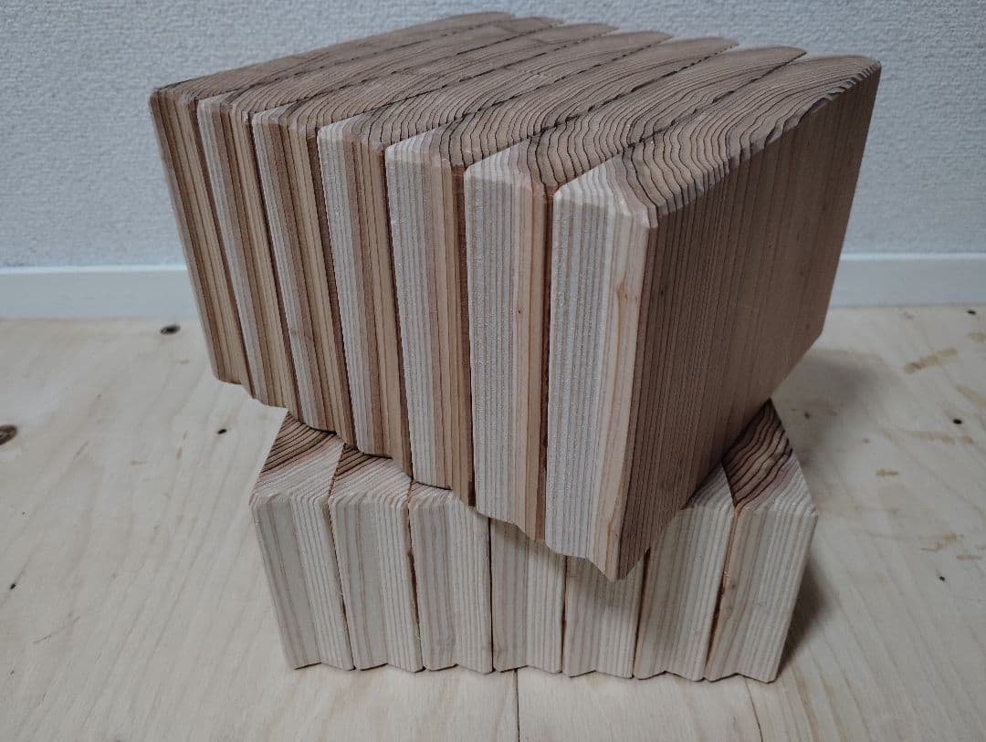 籾摺り機(小型、回転軸ボルトタイプ)