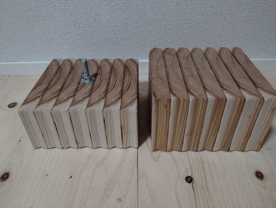 籾摺り機(小型、回転軸ボルトタイプ)