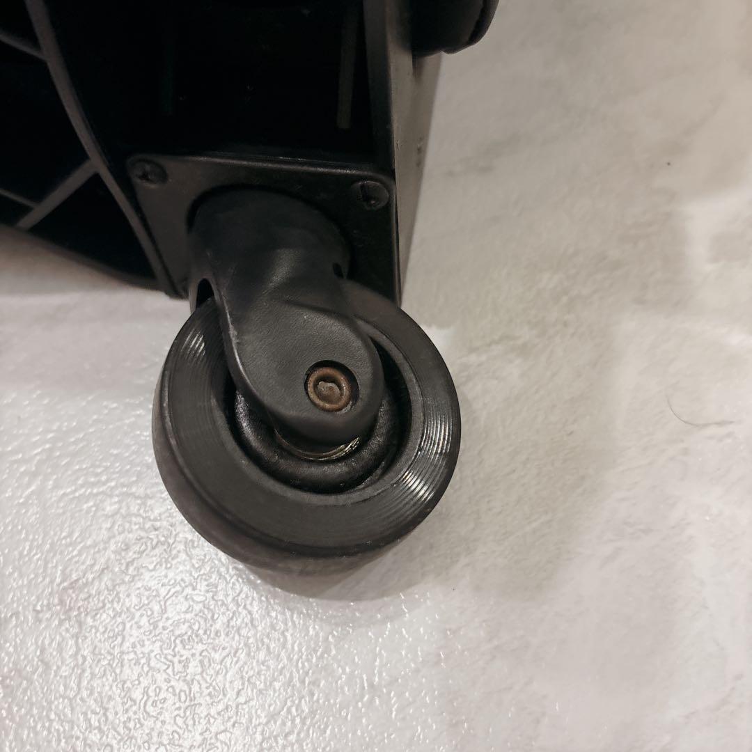 【美品】SWANY / スワニー　4輪　カート ダイヤキルティングキャリー