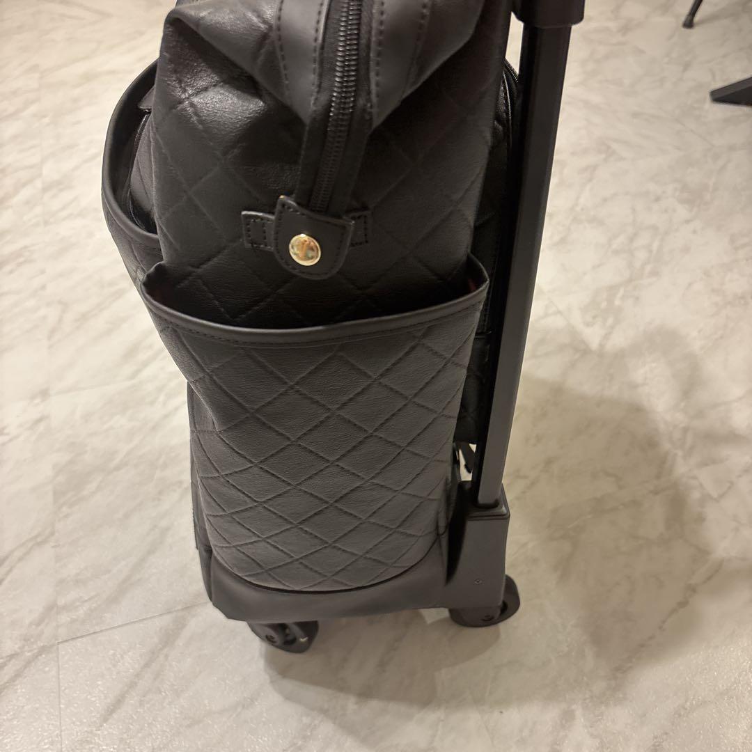 【美品】SWANY / スワニー　4輪　カート ダイヤキルティングキャリー