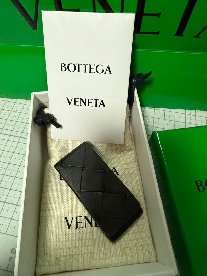 【新品未使用】BOTTEGA VENETA ブラックマネークリップ