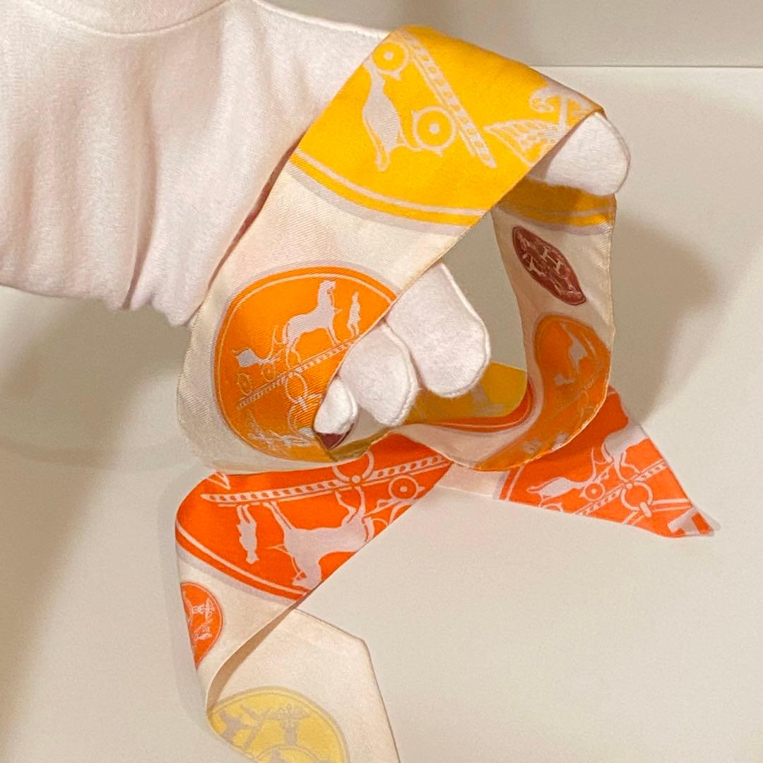 HERMES シルクスカーフ オレンジ/イエロー