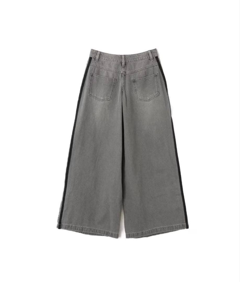 ★ネット限定カラー★adidasアディカラーデニム★ ADILENIUMパンツ