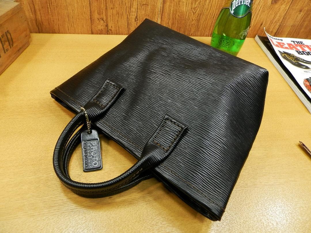 ☆XSサイズ☆上品な水シボ柄レザーのミニトートバッグ♪黒ハンドメイド本革ブラック