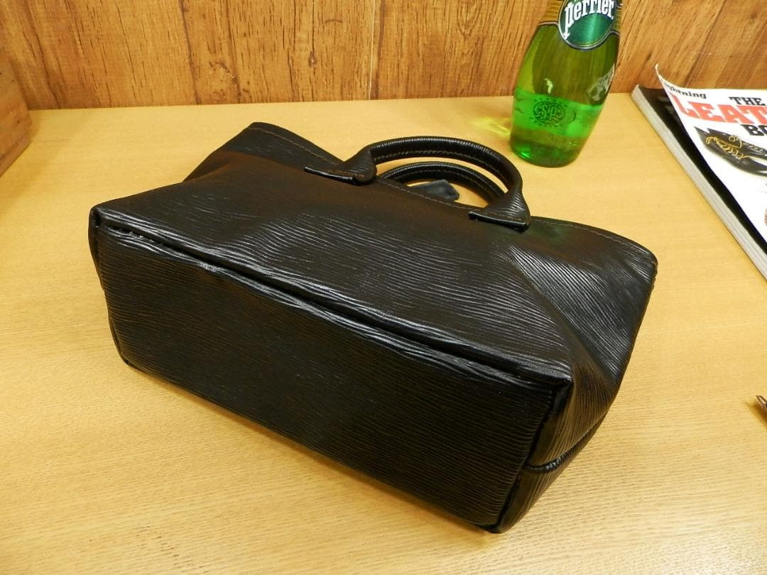 ☆XSサイズ☆上品な水シボ柄レザーのミニトートバッグ♪黒ハンドメイド本革ブラック
