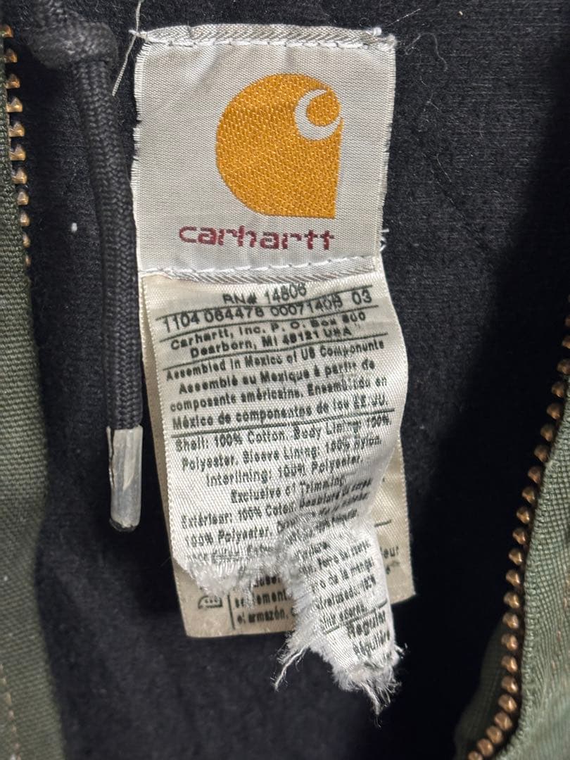 Carhartt アクティブジャケット　カーキ