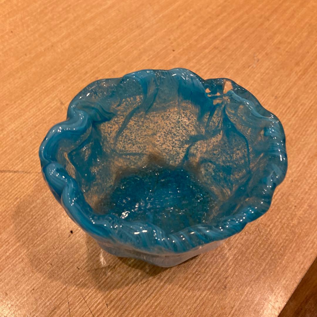 ヒロリンさん専用青色ガラスフランス製花瓶