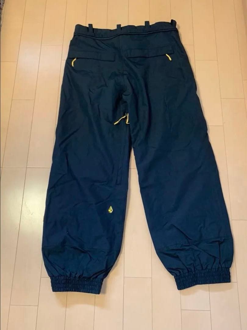 専用です・VOLCOM 防水フード付きジャケット【ジャケットのみ】