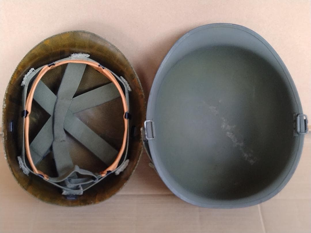 スチールヘルメット 鉄帽