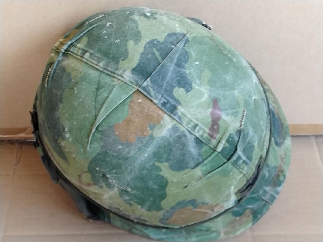 スチールヘルメット 鉄帽