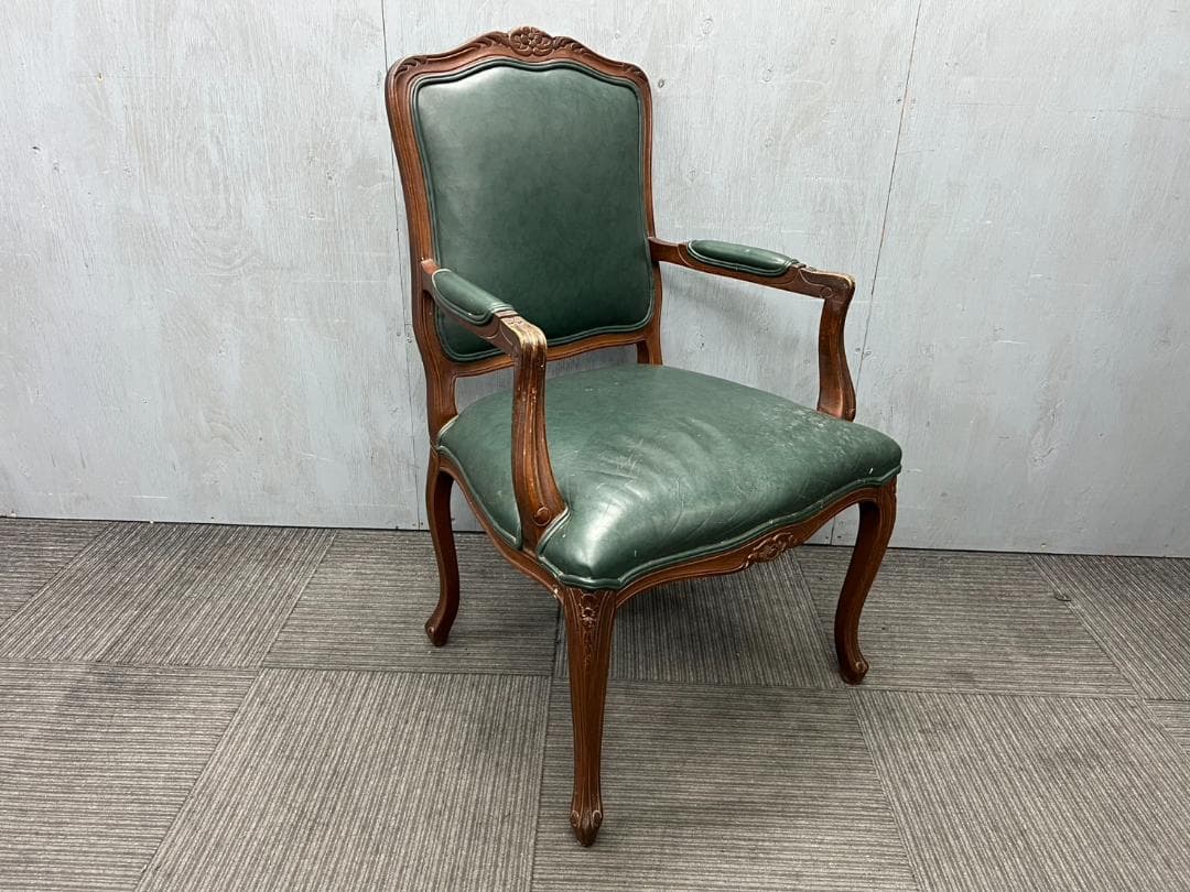 1062◆格安配送地域あり◆イーセンアーレン肘付きダイニングチェア◆ロビー