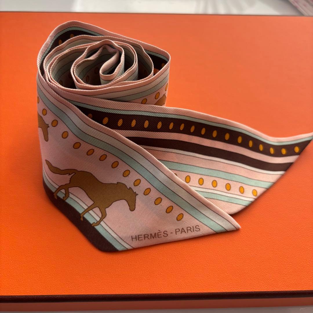 HERMES エルメス ツイリー SEQUENCES 馬柄 シルク セカンス