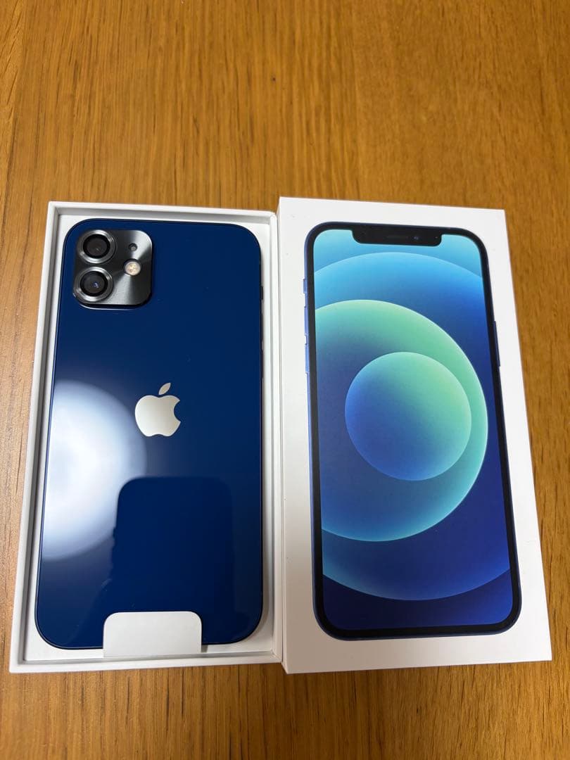 Apple iPhone 12 青 本体