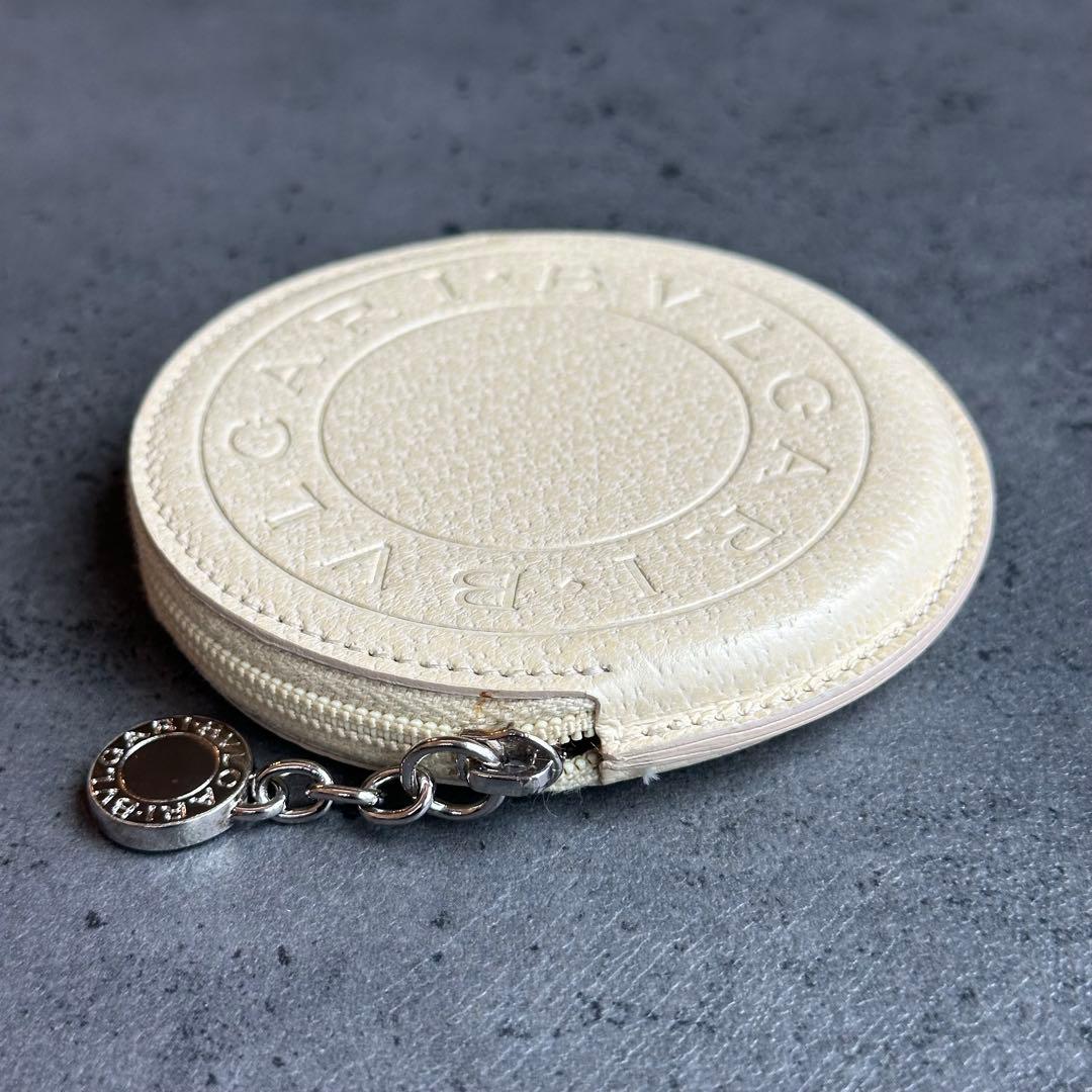 BVLGARI ブルガリブルガリ　ラウンドケース　小銭入れ　エンボスロゴ
