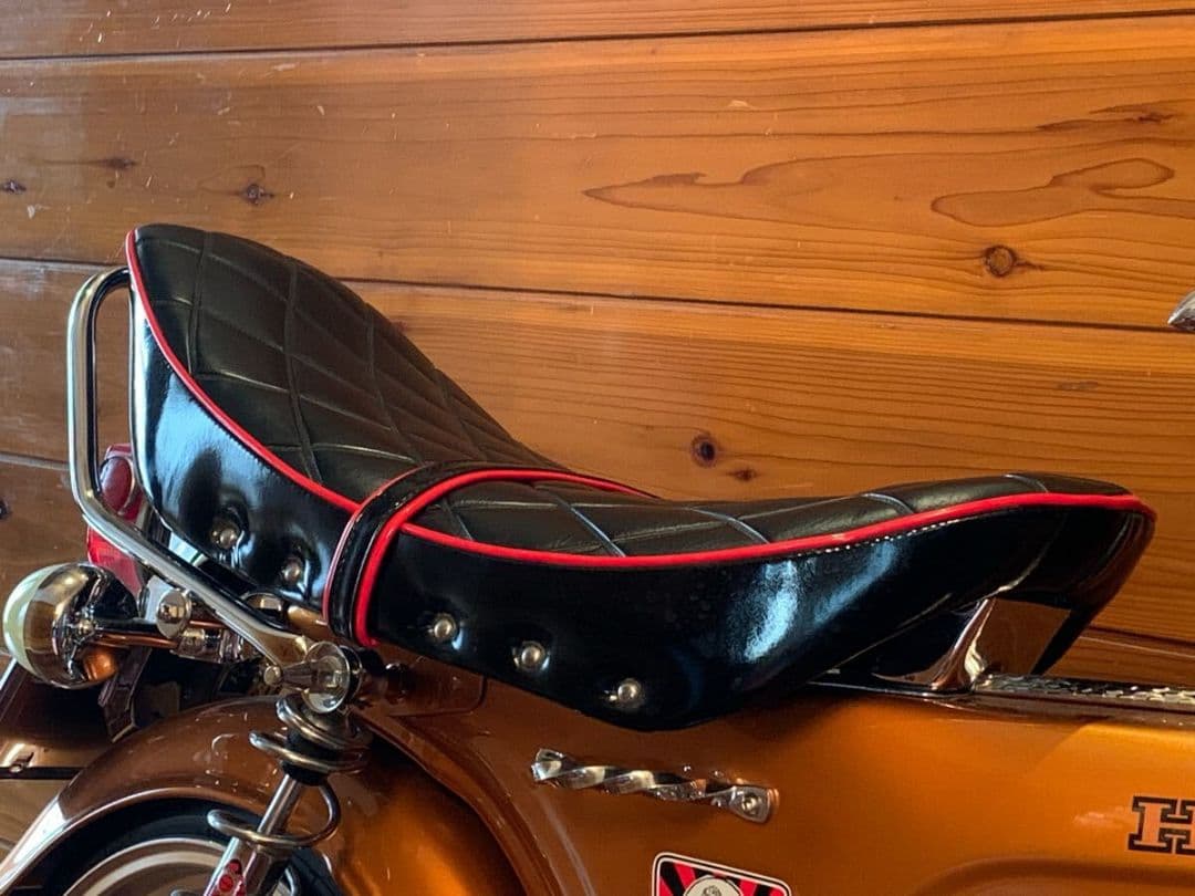 kawasaki ダックス エナメル ダイヤ柄 バナナシート カスタム