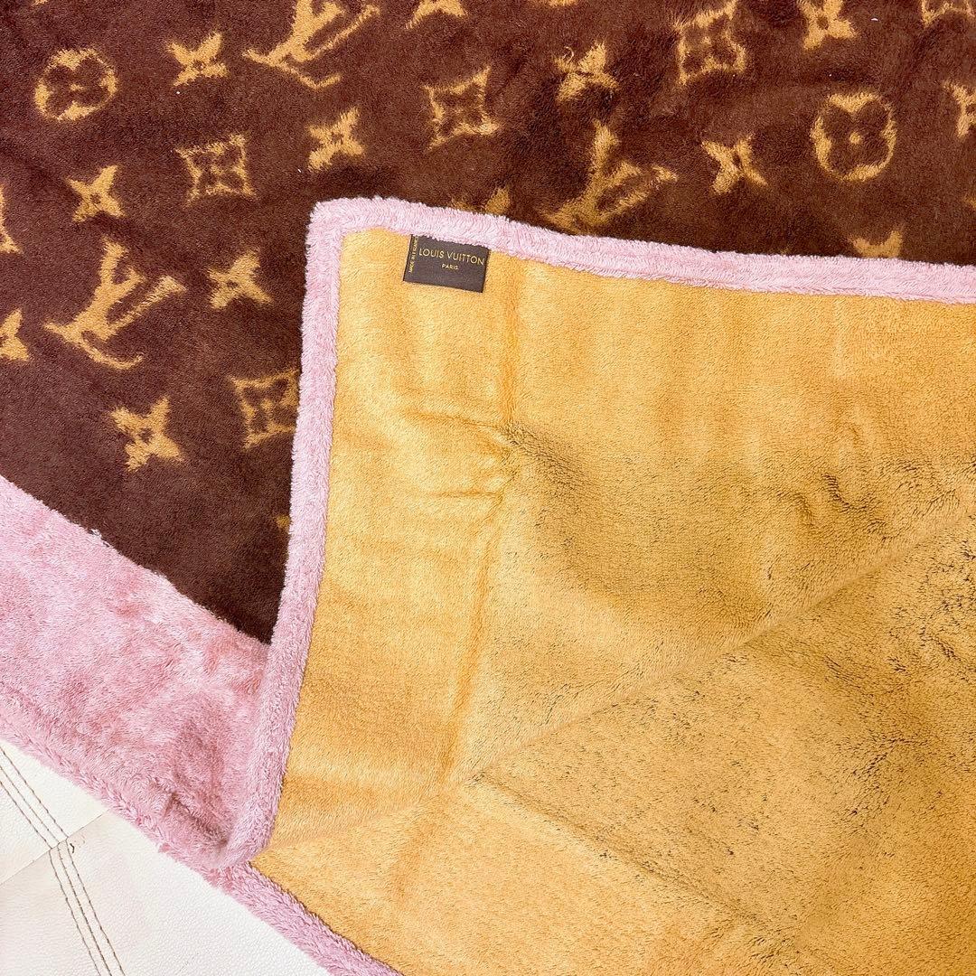 【美品未使用】LOUIS VUITTON ピンク　ビーチタオル　タオルケット