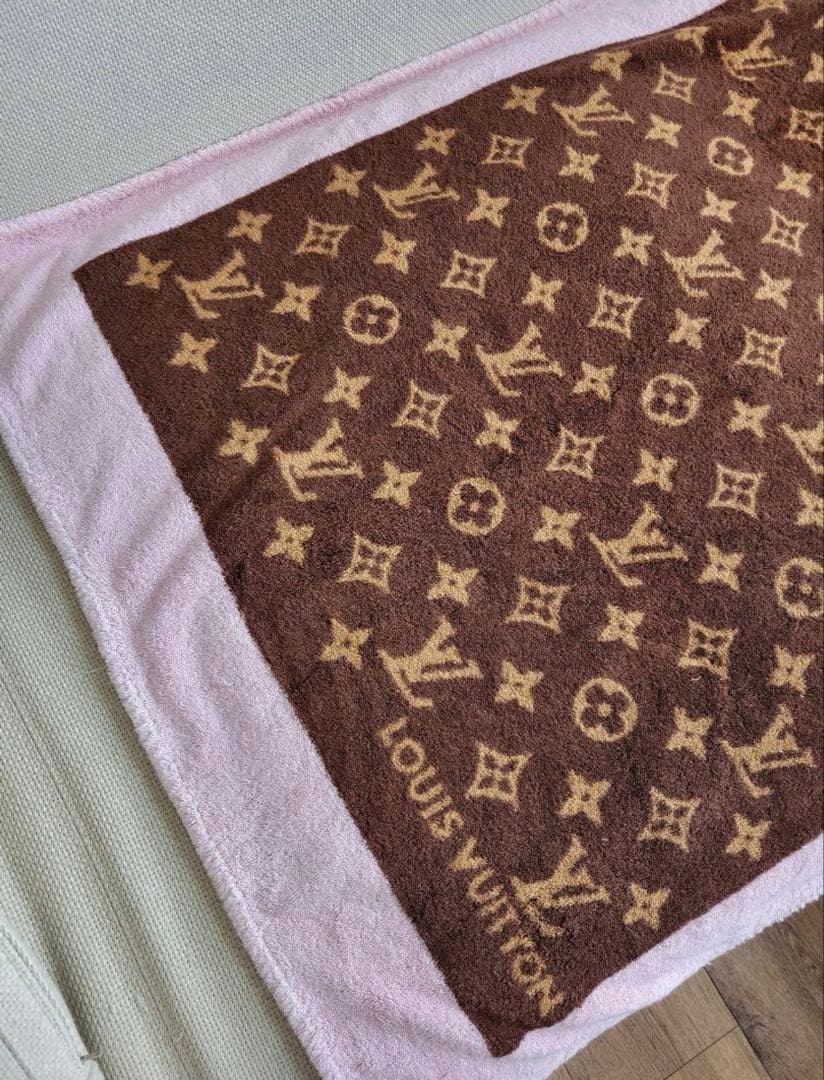 【美品未使用】LOUIS VUITTON ピンク　ビーチタオル　タオルケット