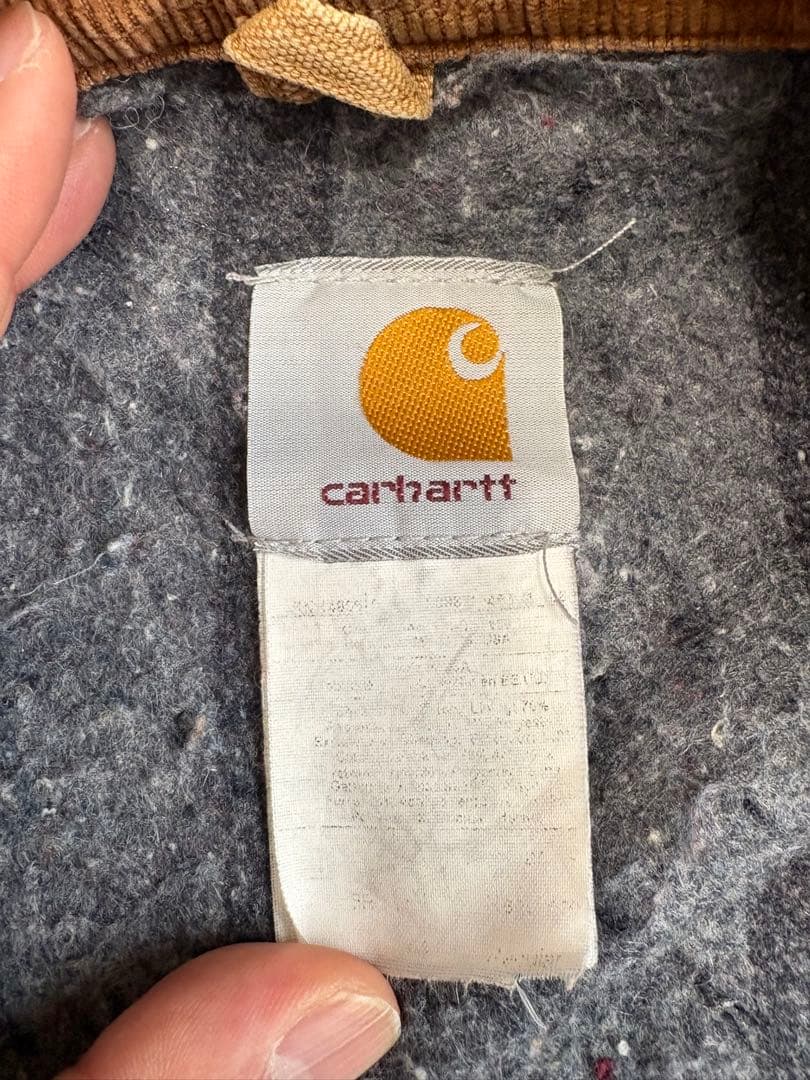 カーハートデトロイトジャケット