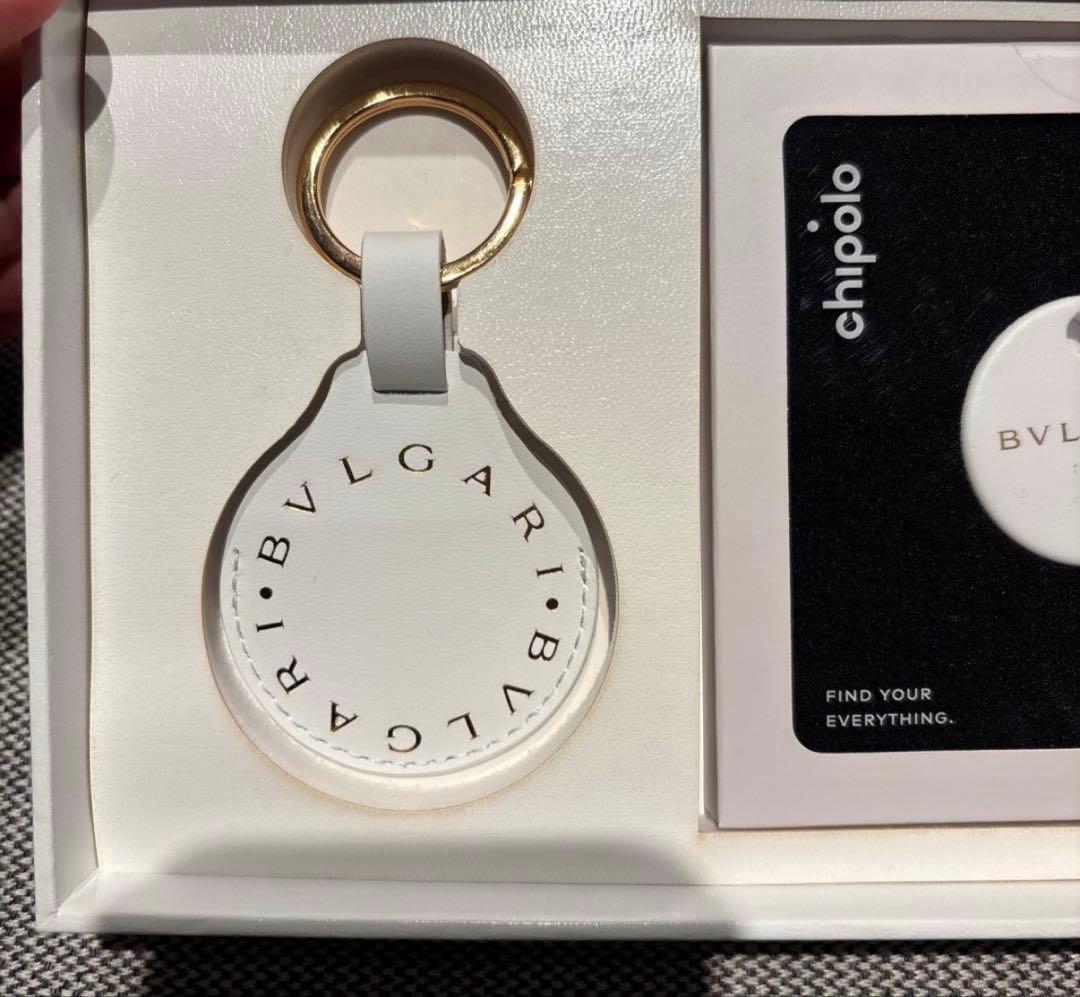 BVLGARI Chipolo ONE ホワイト キーホルダー