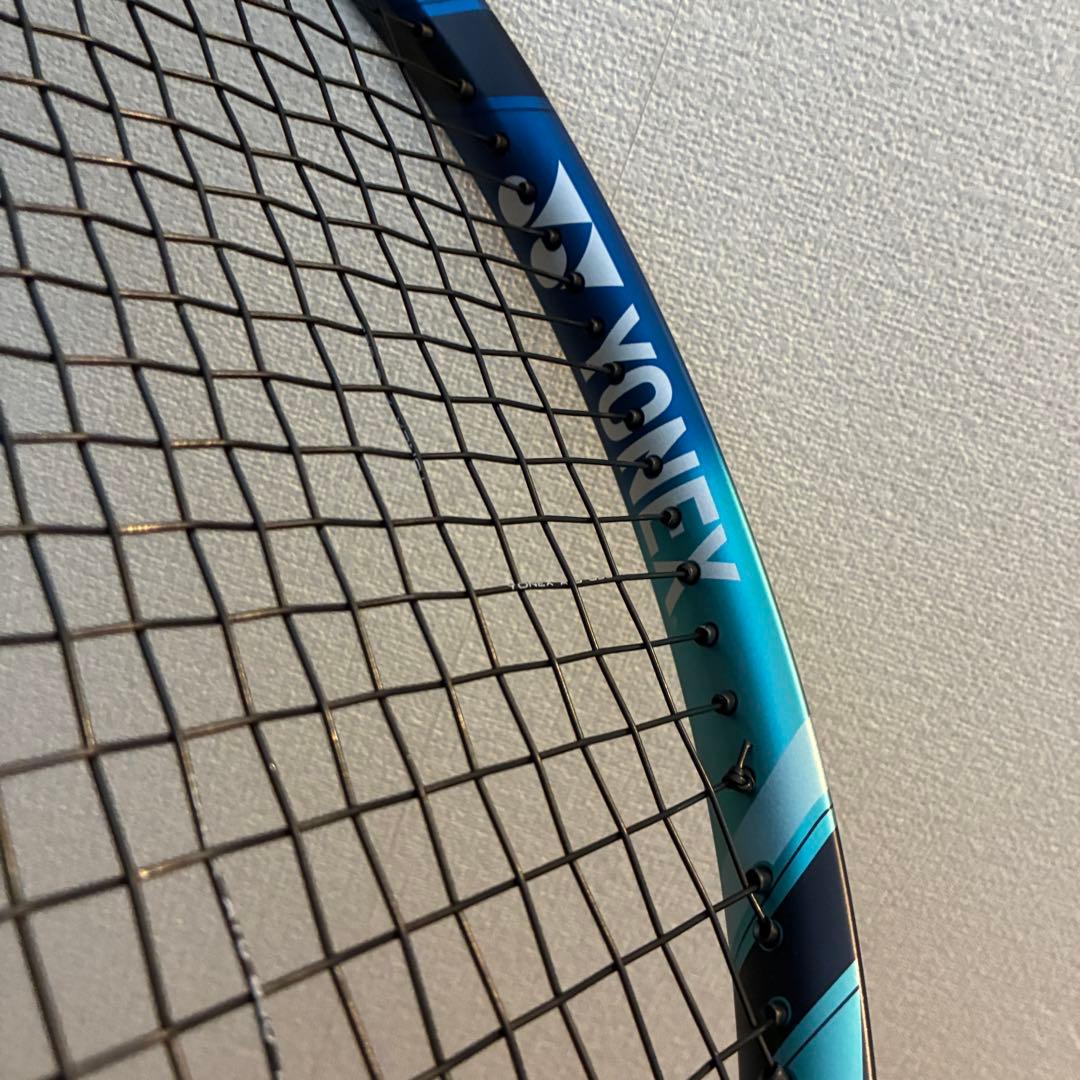 ❤️美品❤️　YONEX　ヨネックス　EZONE 105 グリップ１