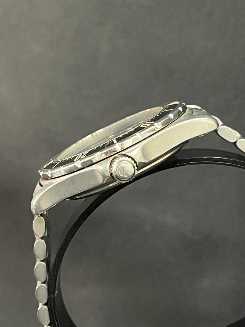 ◆TAG HEUER タグホイヤープロフェッショナルブラック 腕時計　08175