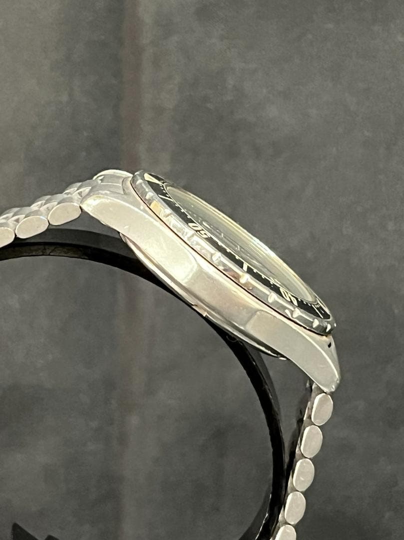 ◆TAG HEUER タグホイヤープロフェッショナルブラック 腕時計　08175