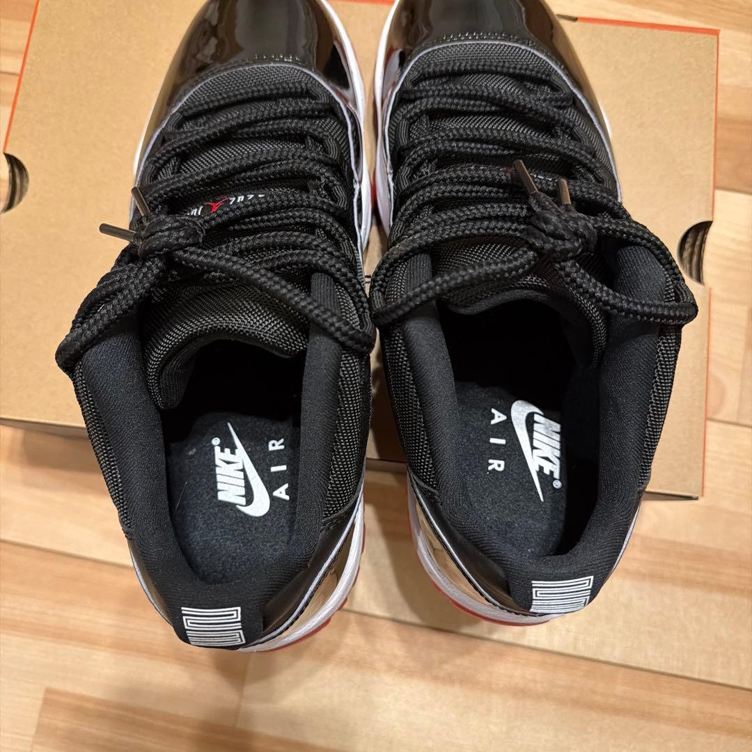 靴 Nike Air Jordan 11 Retro Low Bred (2025)