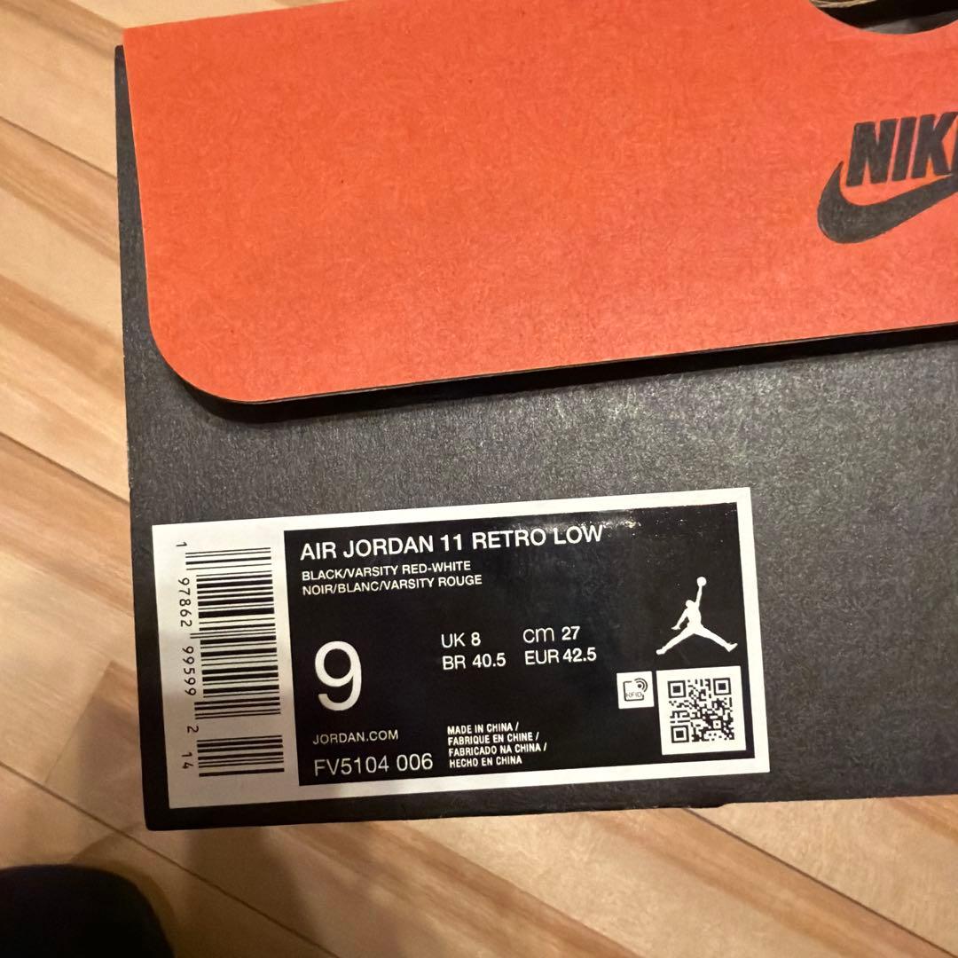 靴 Nike Air Jordan 11 Retro Low Bred (2025)