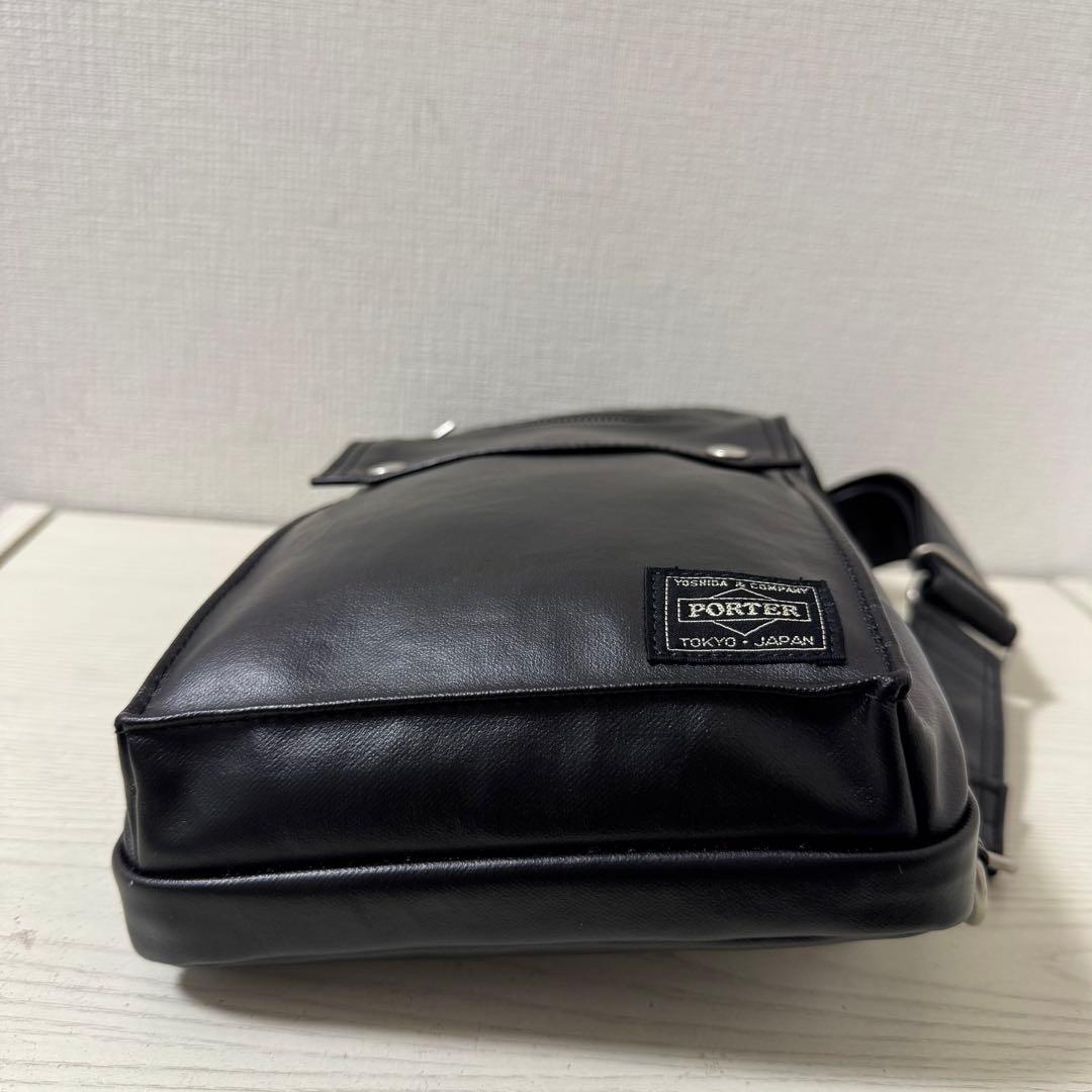 【最終モデル】新品同様　定価28600 ポーター フリースタイル ボディバッグ