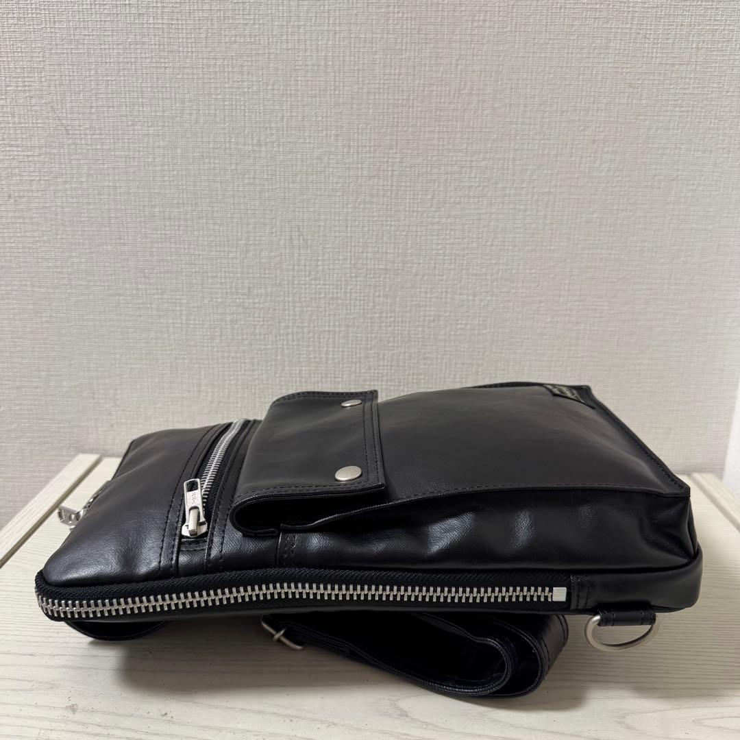 【最終モデル】新品同様　定価28600 ポーター フリースタイル ボディバッグ