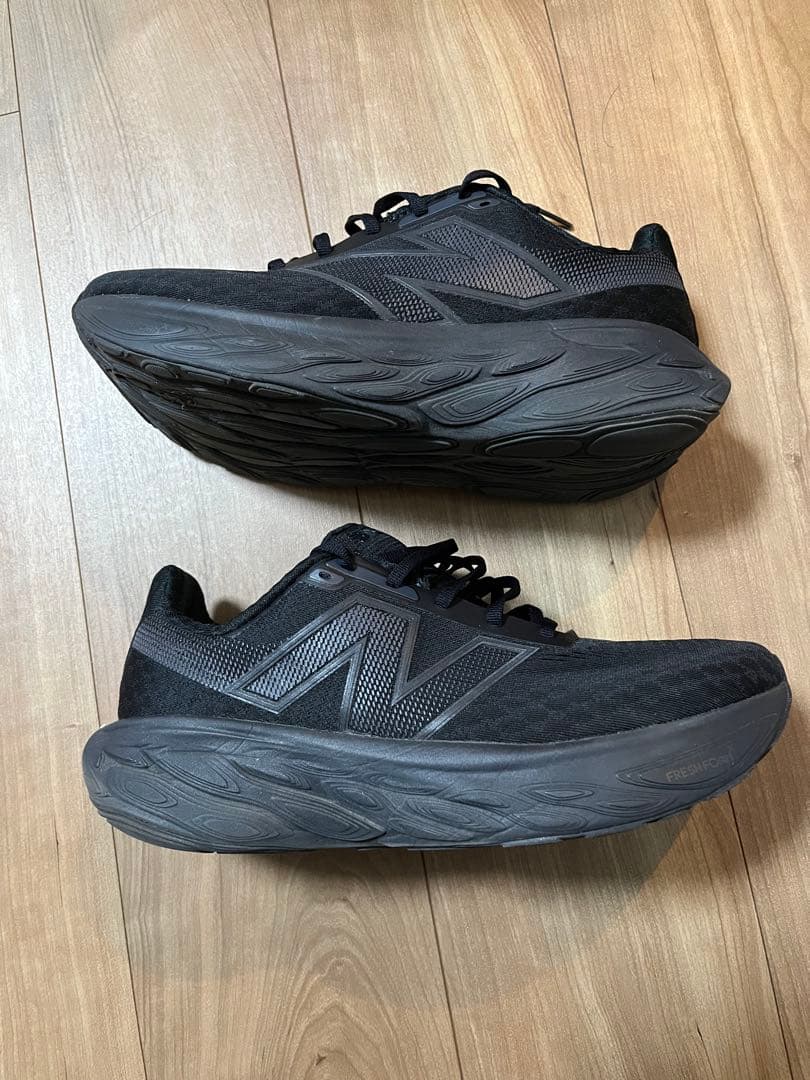 new balance　M1080K14 27.5㎝ 4E ニューバランス　黒