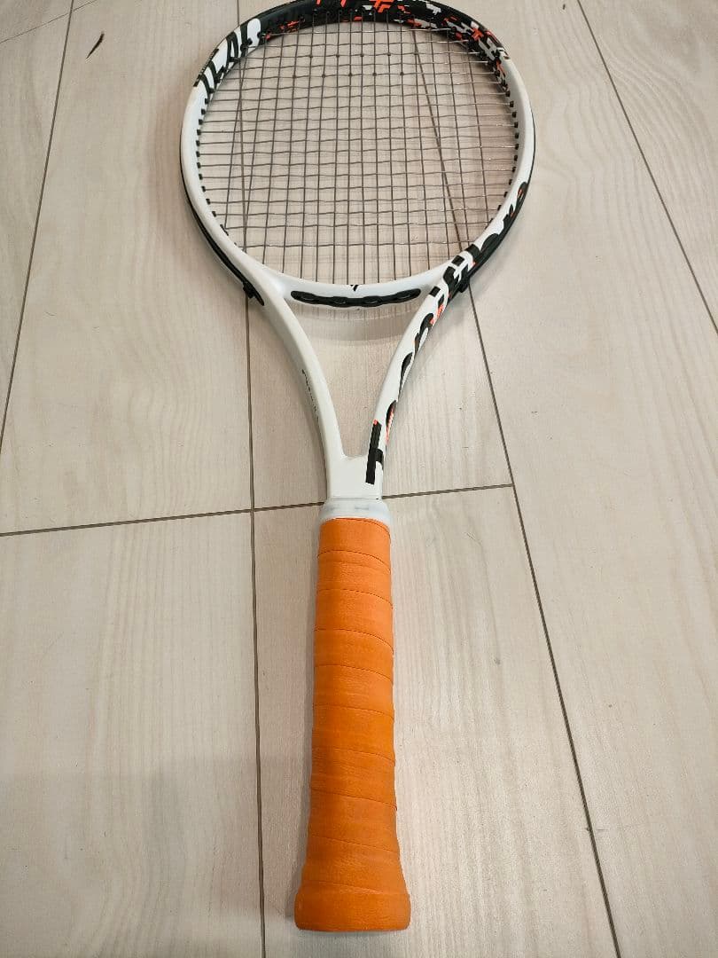 Tecnifibre TF40 テニスラケット 315g 98平方インチ