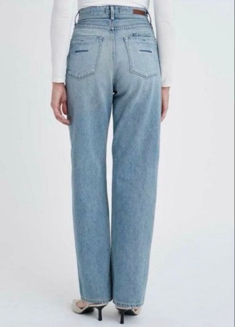 【値下げ】【美品】YANUK ボーイズストレート\"LEA\" / TVS 23