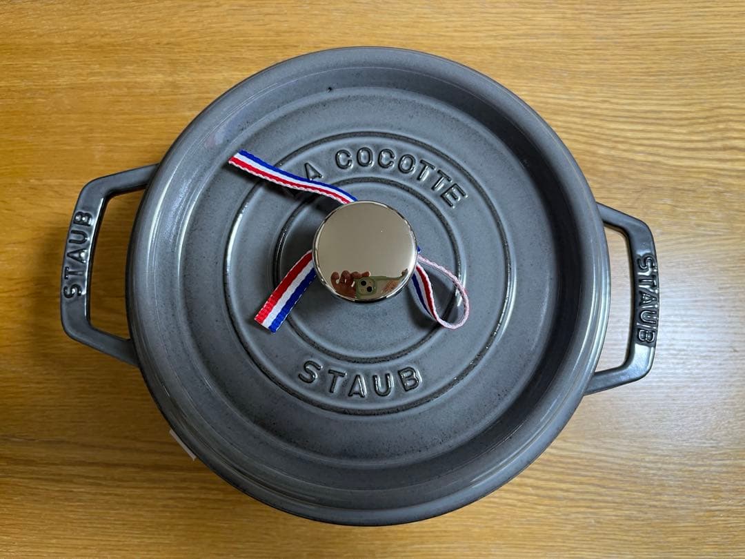 新品 ストウブ ピコ・ココット ラウンド 20cm グレー staub 両手鍋