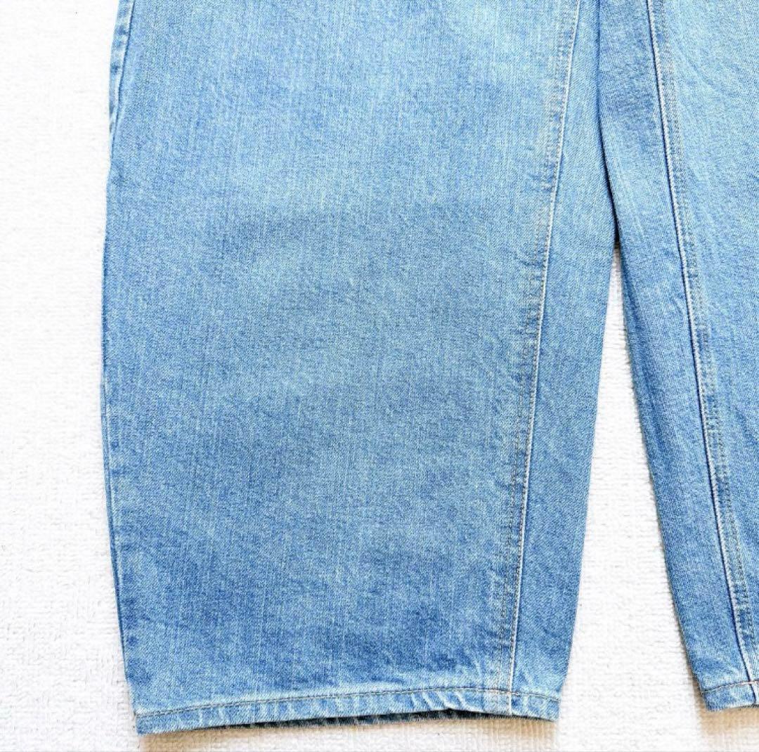 ミューベル　リボンデニムパンツ　カーブシルエット