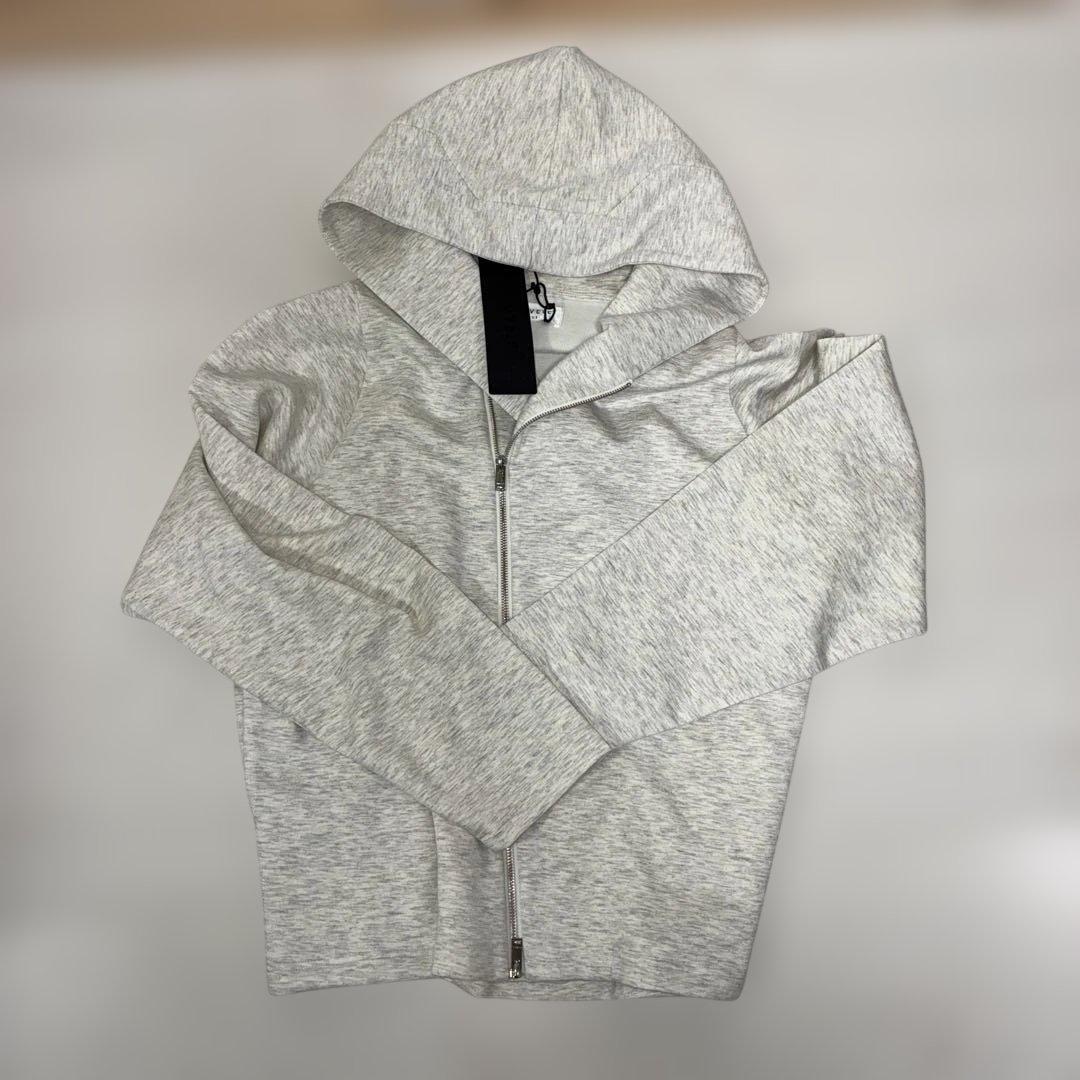 suavele ダブルジップパーカー　サイズ3