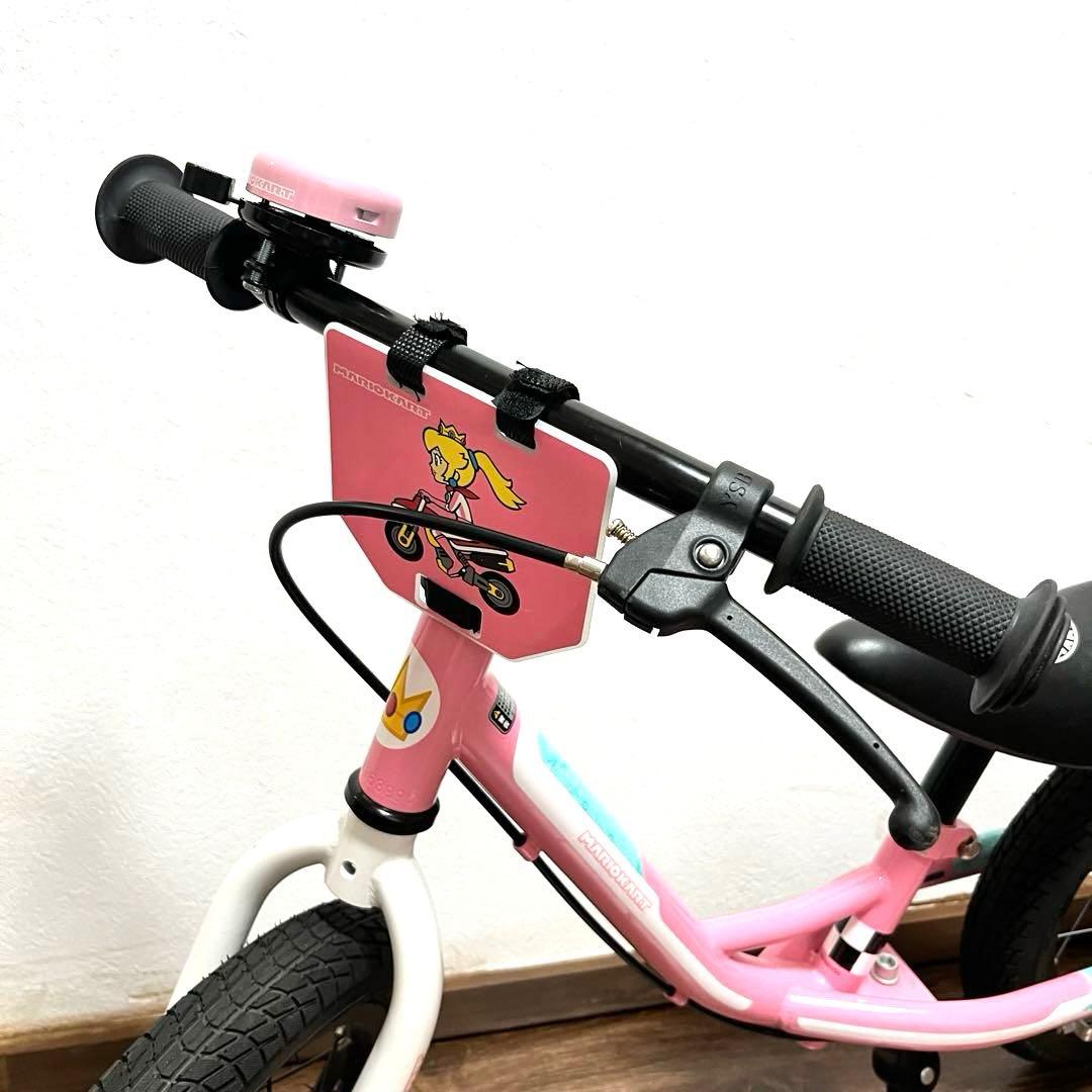 極美品 マリオカート ピーチ姫 キッカーアバンス　バランスバイク ストライダー