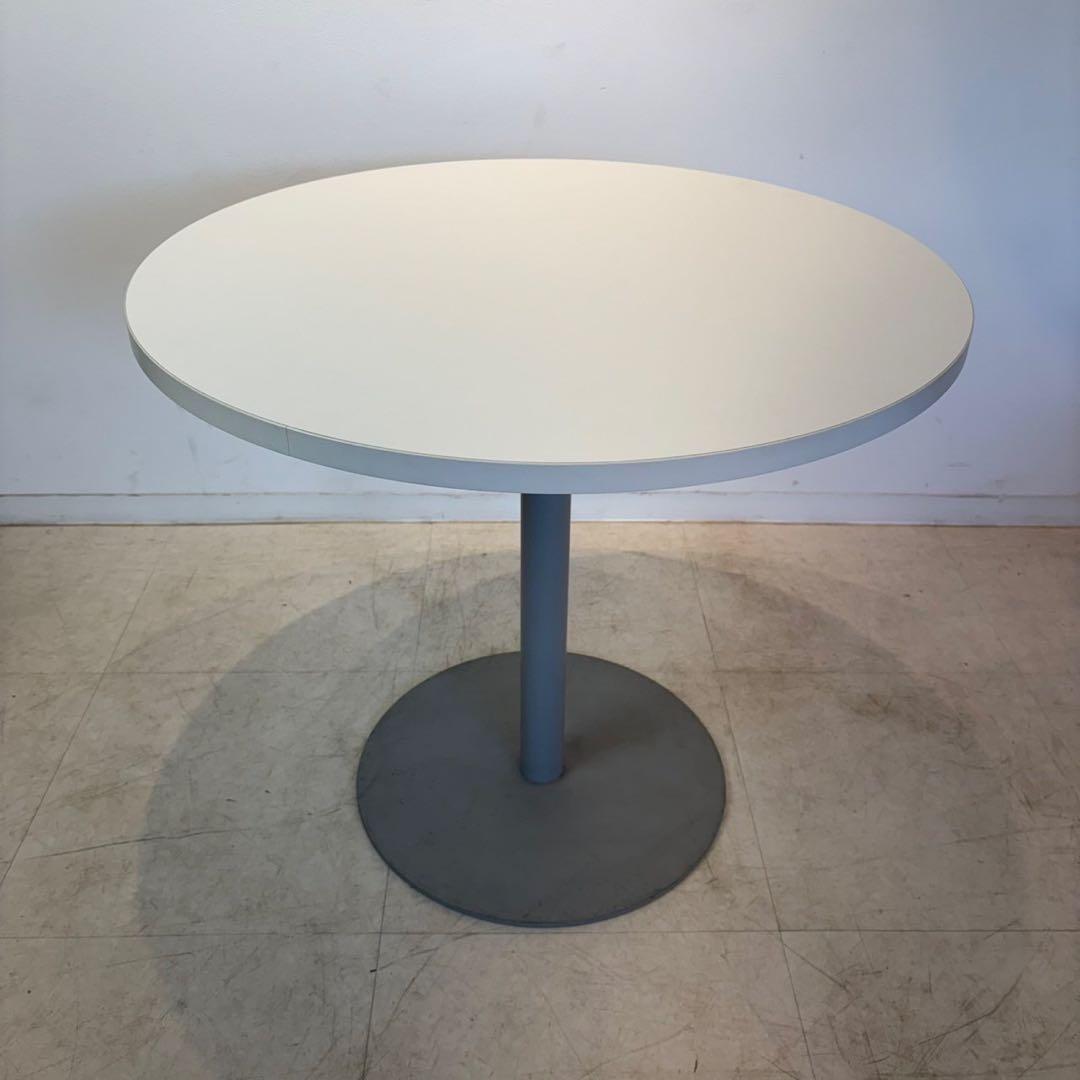 丸テーブル　ホワイト　カフェテーブル