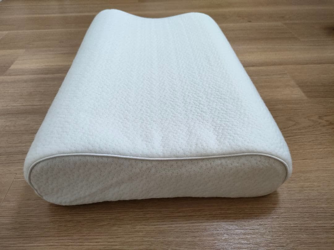 ヒツジのいらない枕 −至極− (カバー付き)