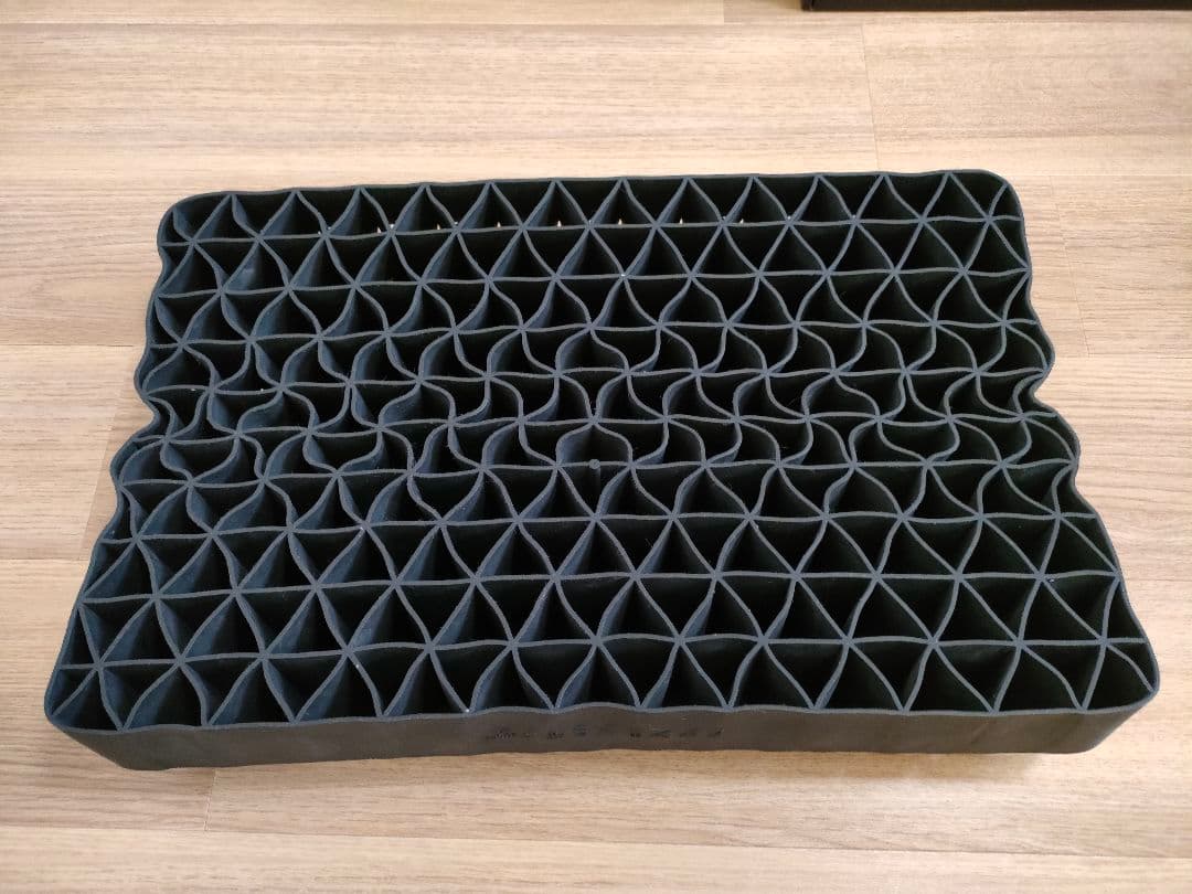 ヒツジのいらない枕 −至極− (カバー付き)