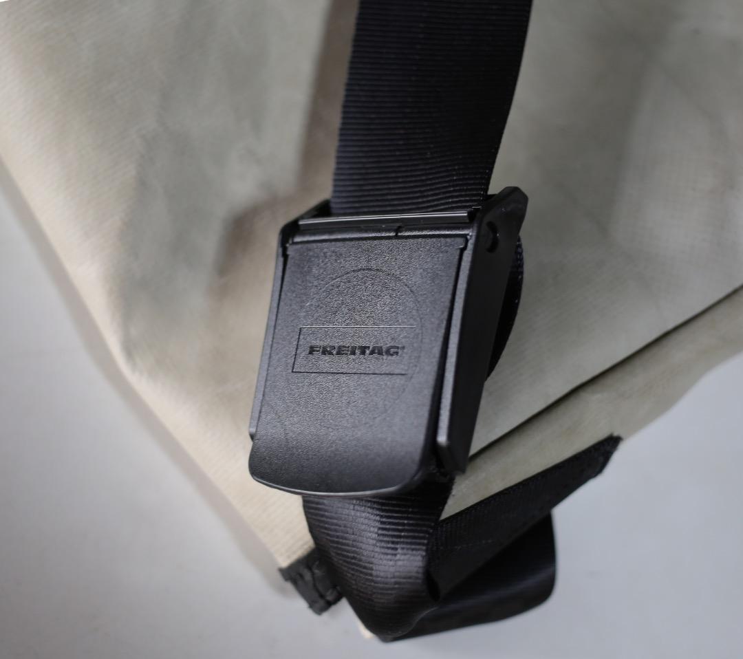 FREITAG F11 LASSIE ベージュ