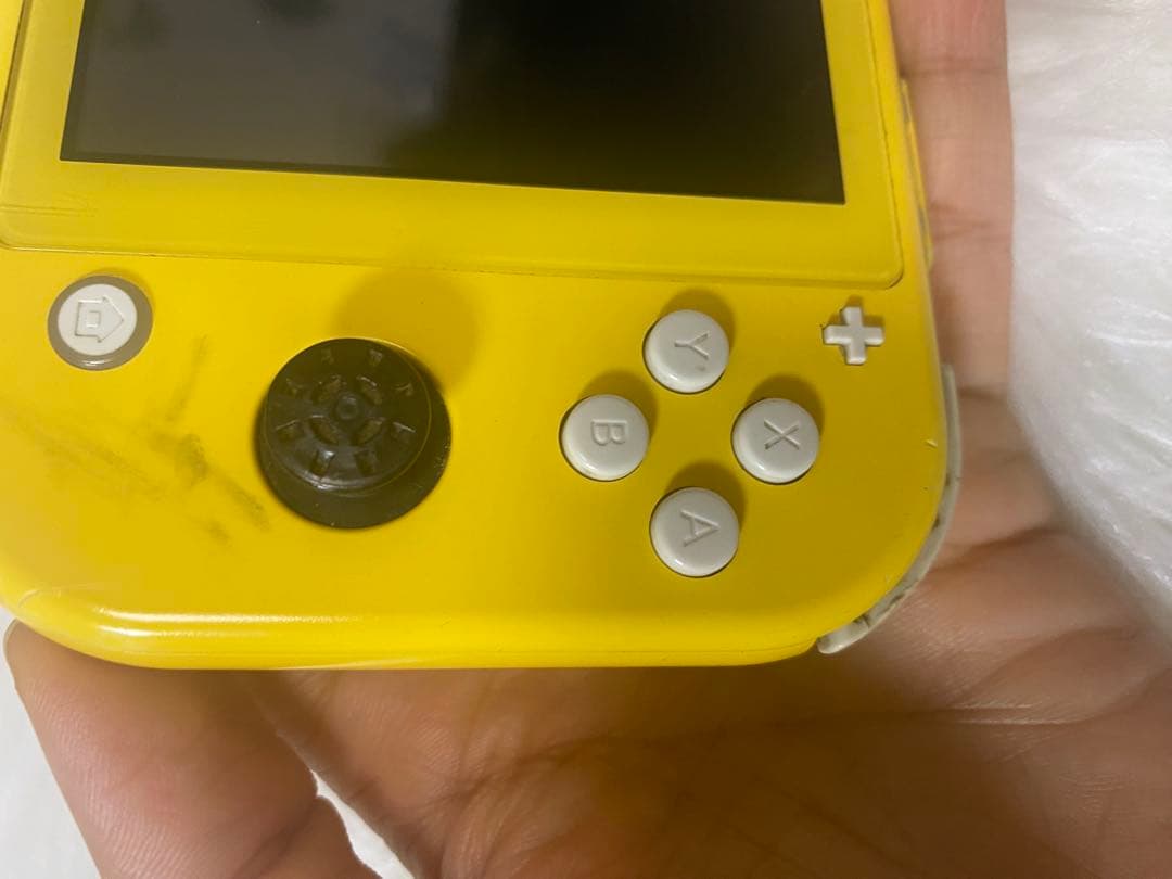 Nintendo Switch Lite イエロー 本体 +箱付き【早い者勝ち】