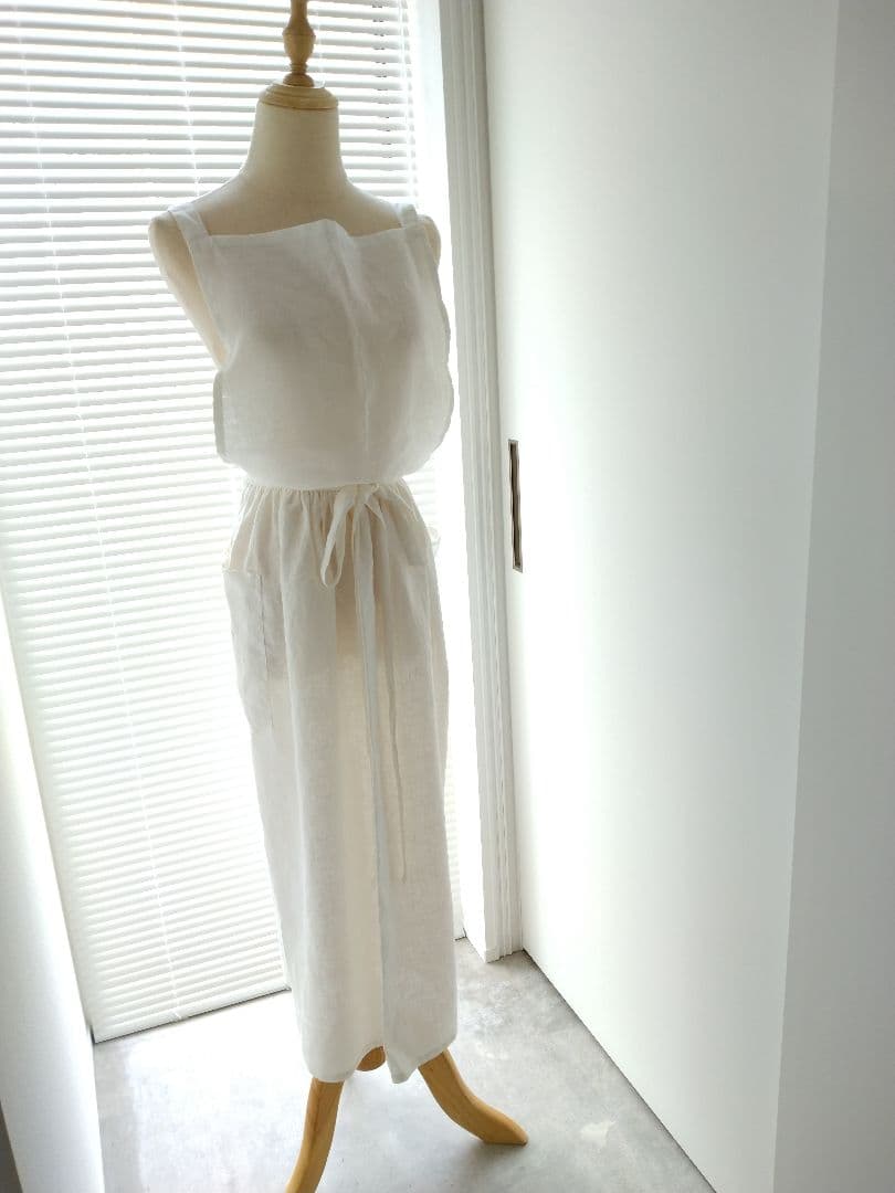 リネンエプロンドレス