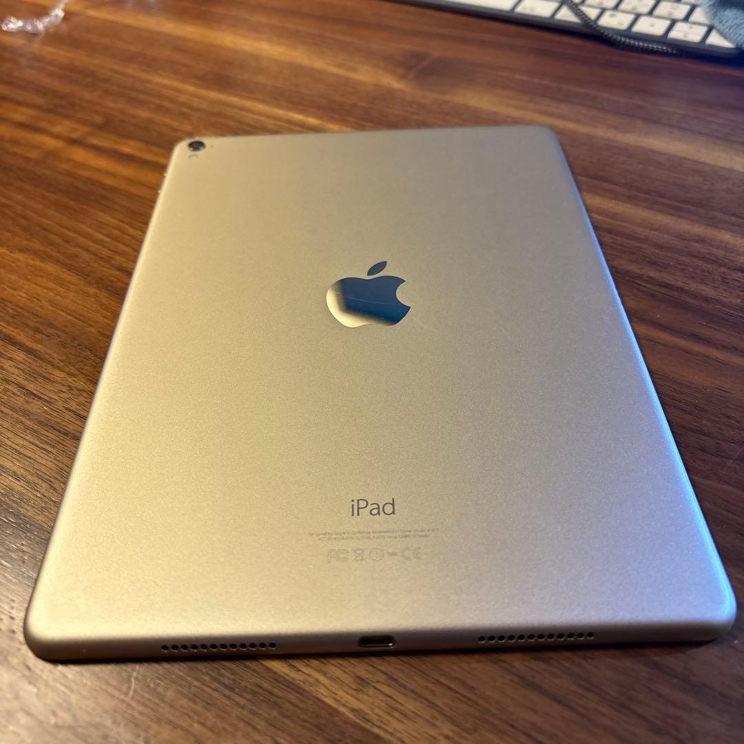 iPad Pro 9.7インチ Wi-Fi 32GB ゴールド