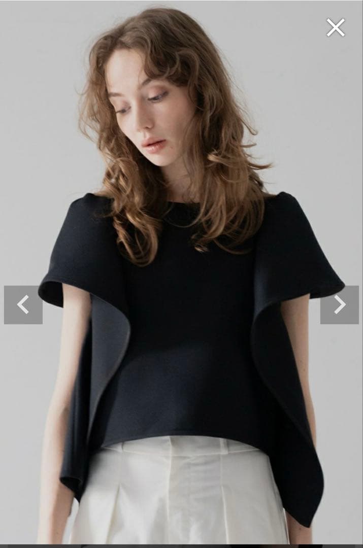 maison de dolce lily tops/black フレア袖