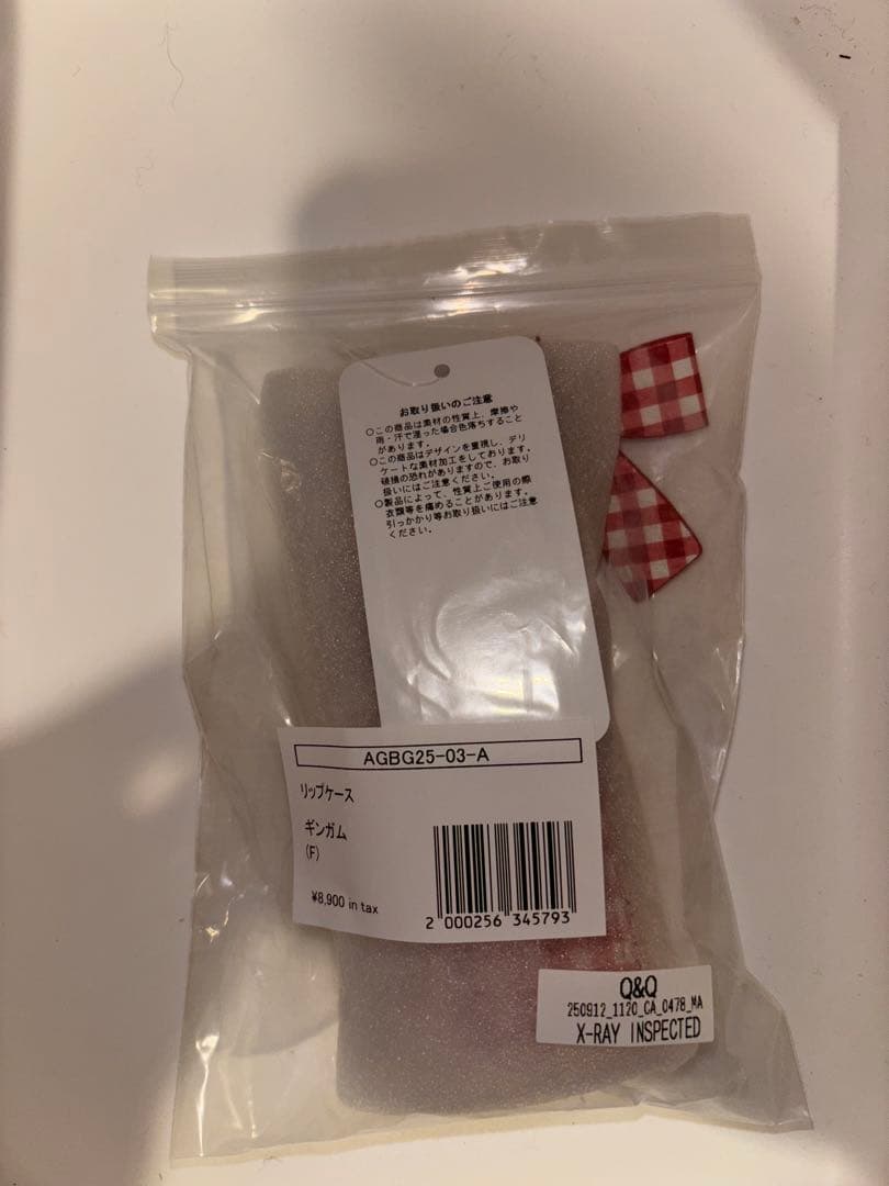 poppy Charm lip case ギンガム　新品